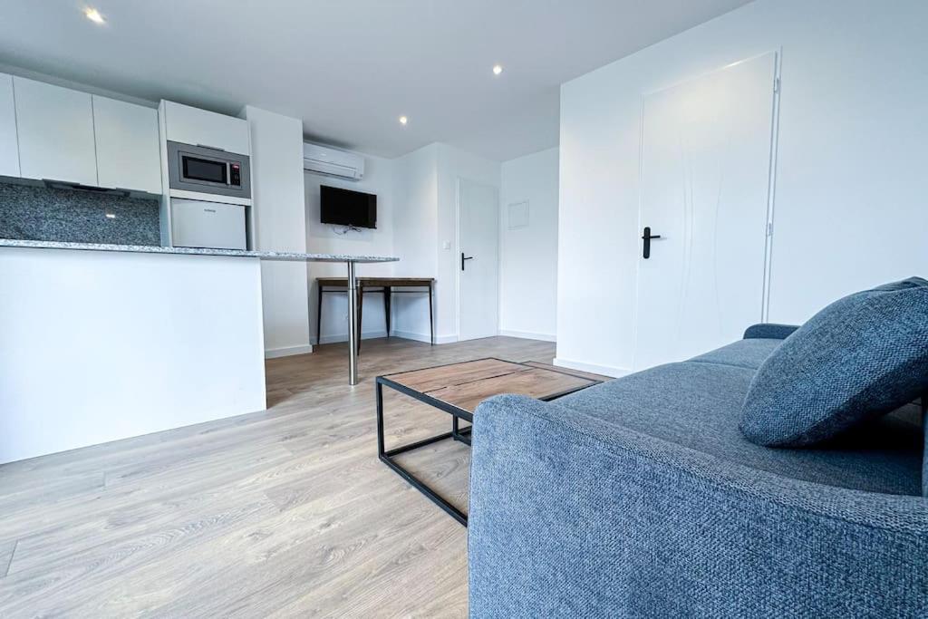 Can Romy Appartement T3 B - A 20M De La Plage De Cala Montgo Ля Эскала Экстерьер фото