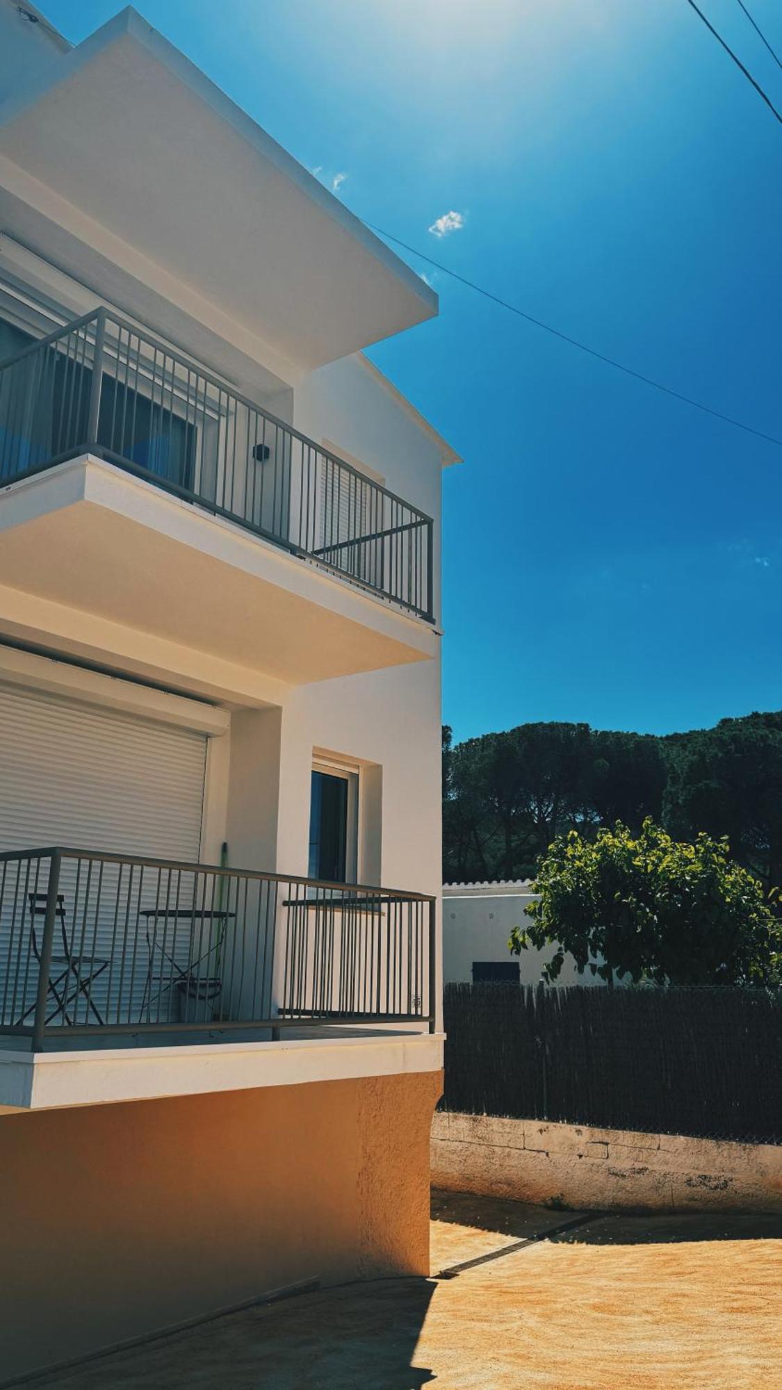 Can Romy Appartement T3 B - A 20M De La Plage De Cala Montgo Ля Эскала Экстерьер фото